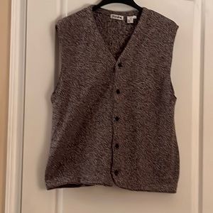 Paradox sweater vest